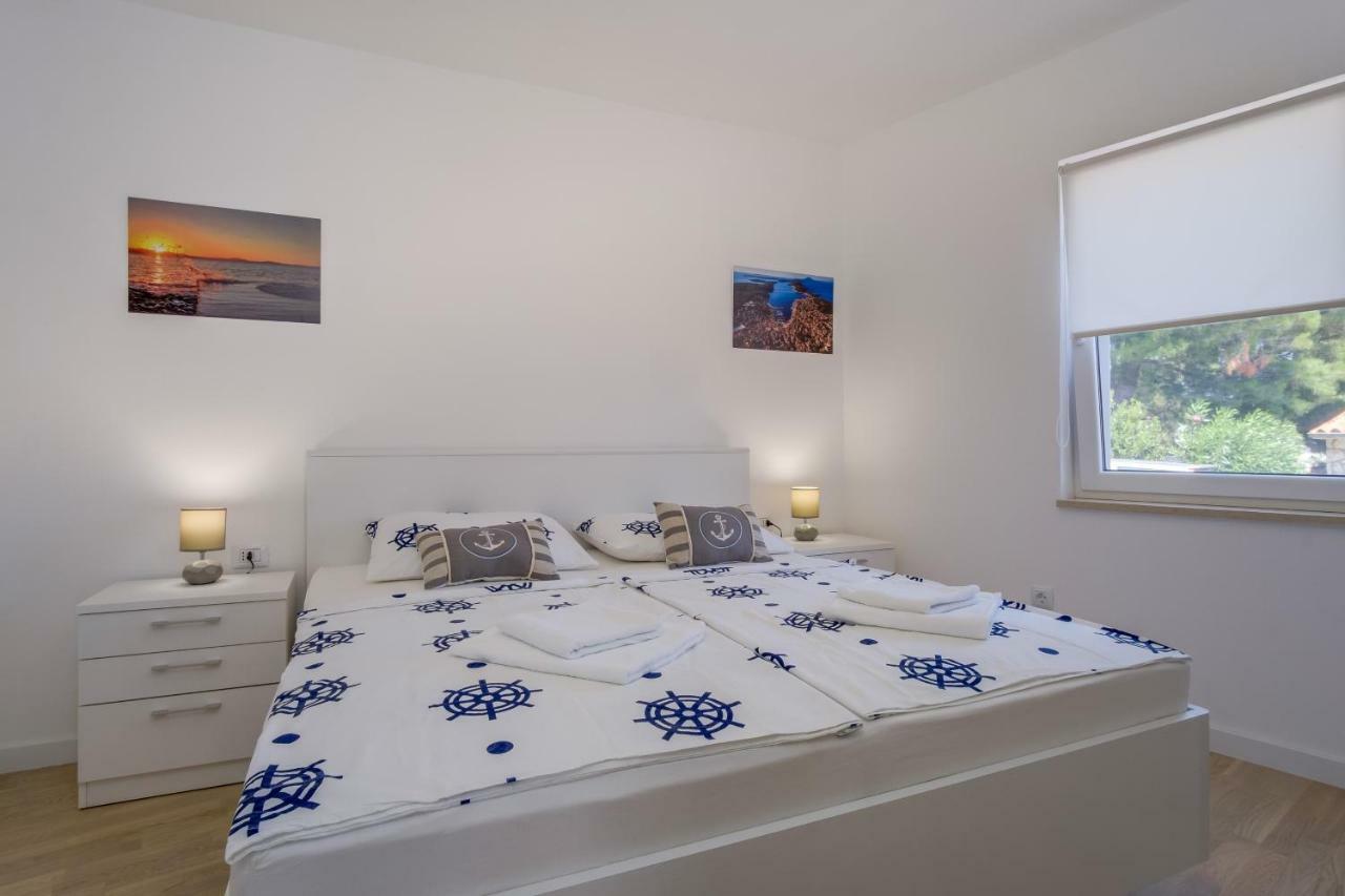 Apartman Filip マリ・ロシニュ エクステリア 写真